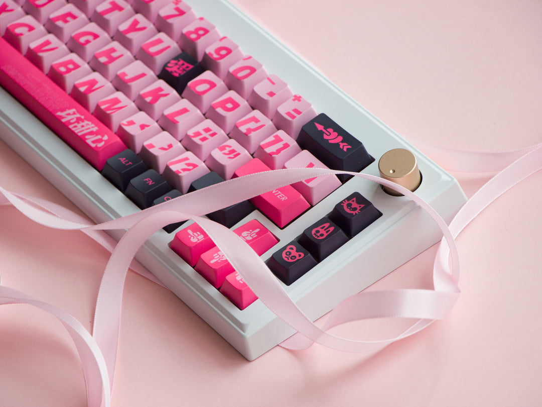 Finalkey ‘Bad Sweetheart’ Keycaps Set