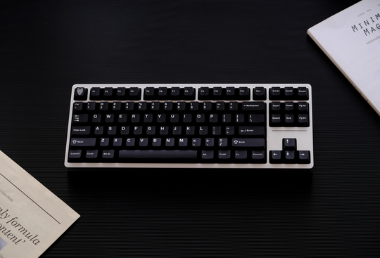 WOB White Over Black Keycaps Set