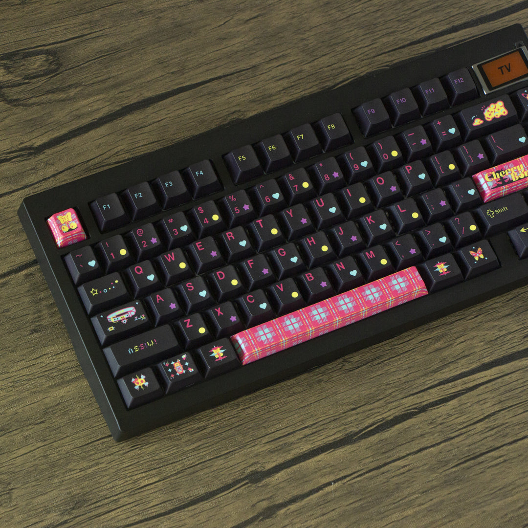 GMK81 Keyboard Cherrybomb Black