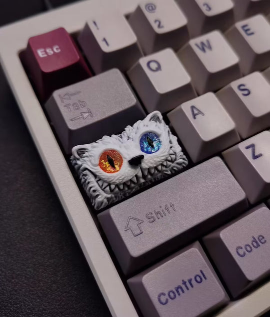 The Cheshire Cat Artisan Keycaps