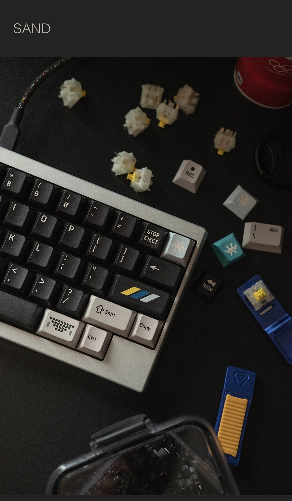 464-keycaps-set-sand-on-the-table