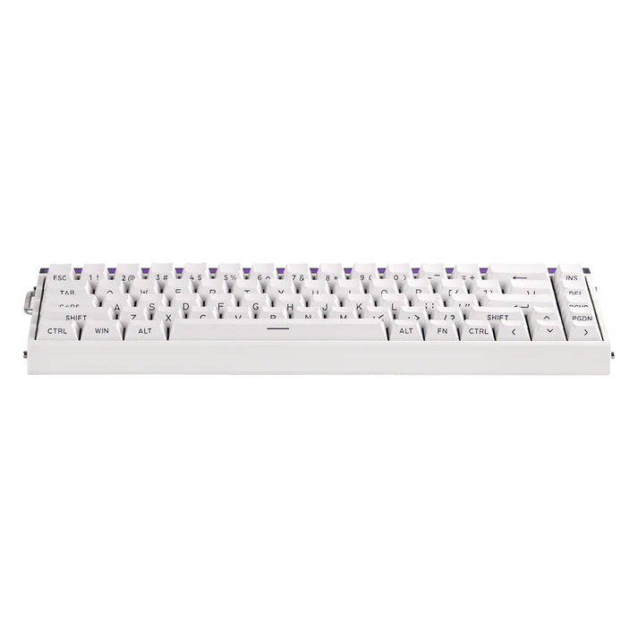AULA_HERO_68_HE_main_003