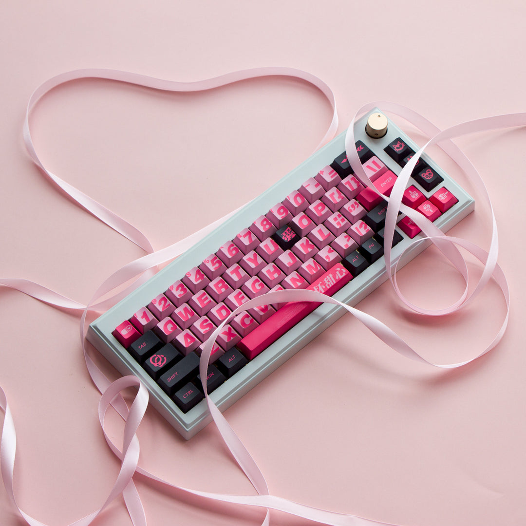 Finalkey ‘Bad Sweetheart’ Keycaps Set