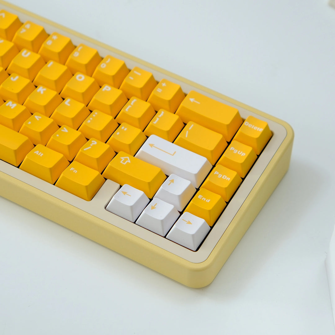 Yellow_keycaps_cherry_profile