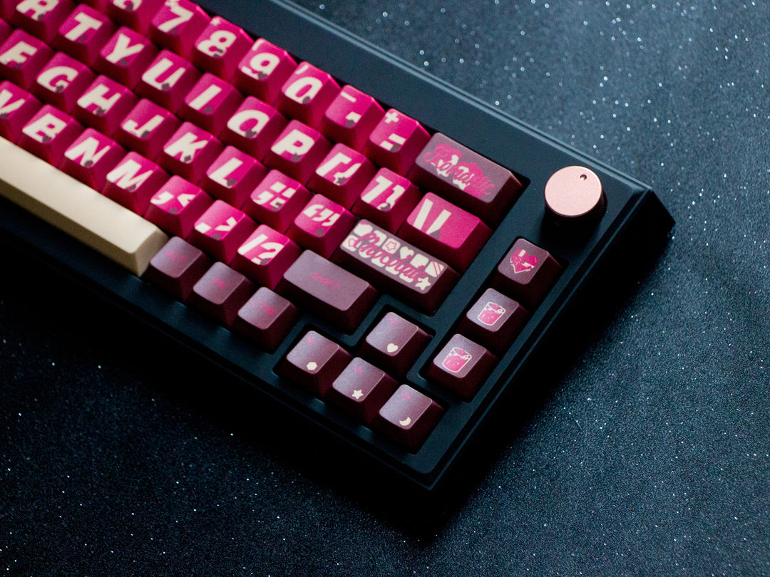 cute_red_keycaps_1