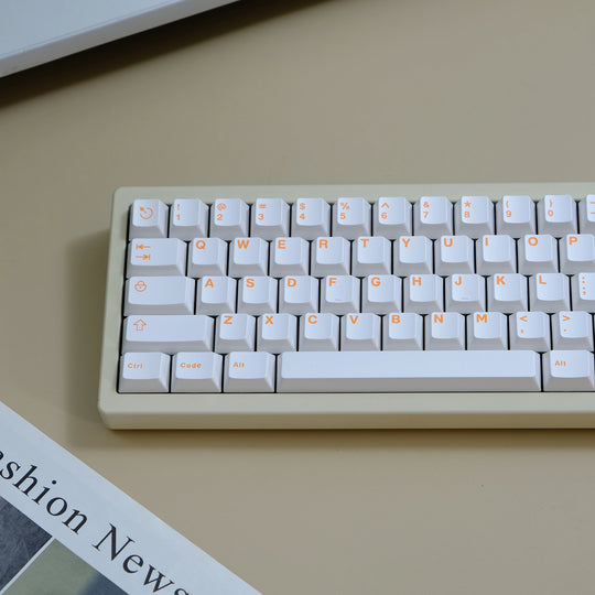 orange_on_white_keycaps_set