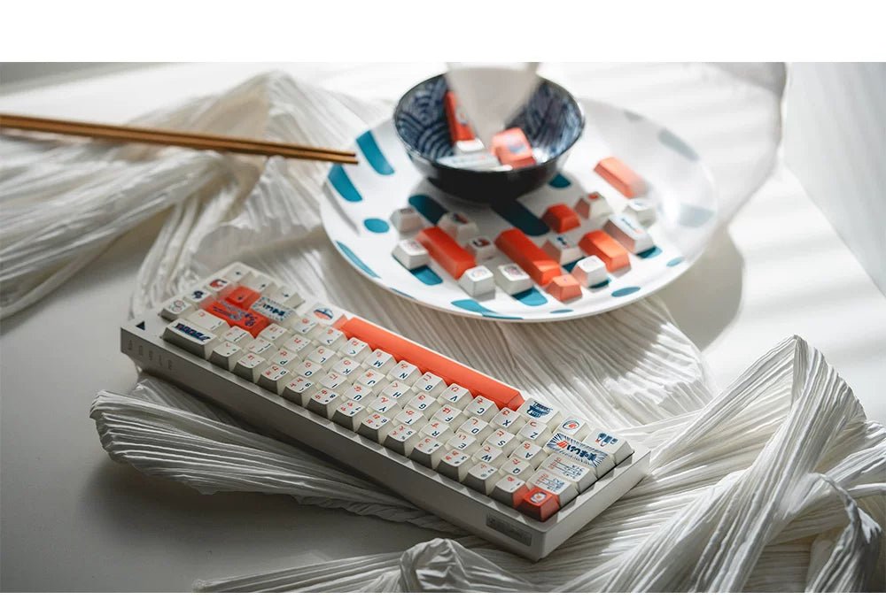 ramen_keycaps_real_photoshot